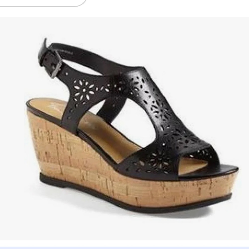 Franco Sarto Artist's Collection A-Flirt Wedges Size 8.5